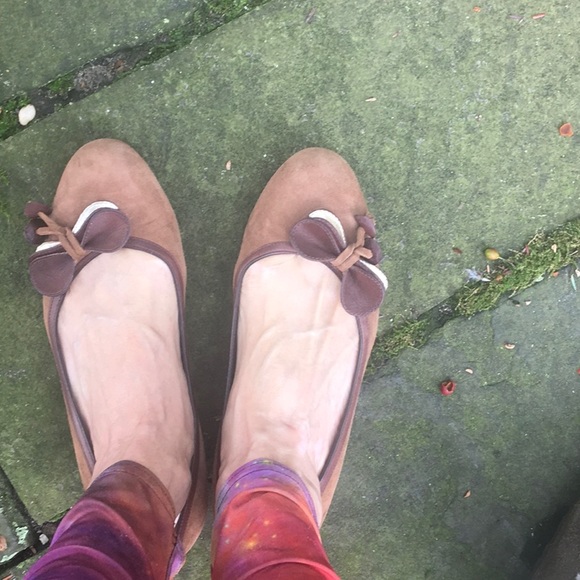 Moschino brown suede flats flower trim - Picture 6 of 6